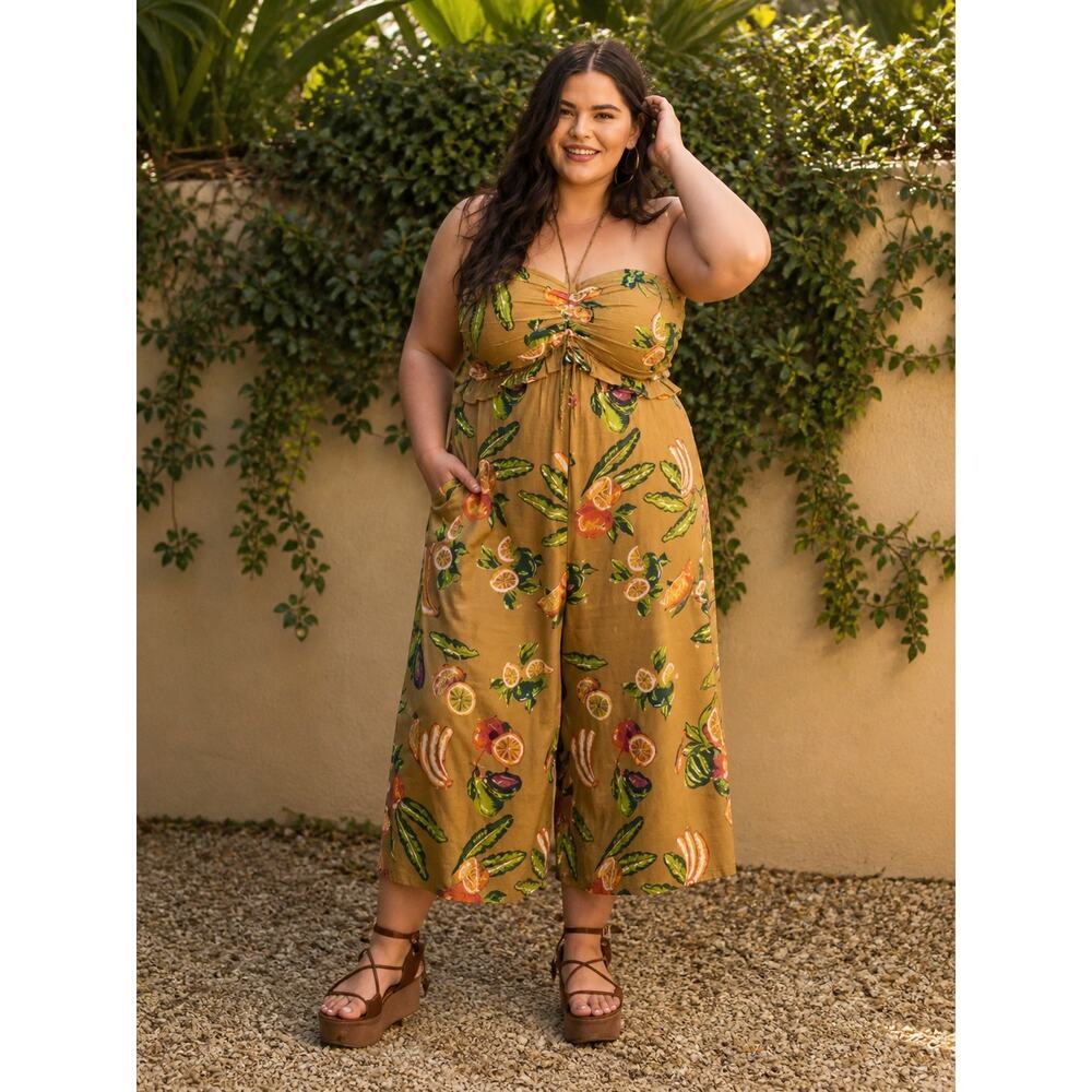 The Odells Tropical Jumpsuit Plus Size 1X Fruit Print Linen Halter Summer NWT